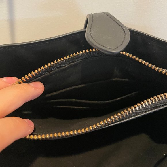 a new day - black cross body bag/purse - Picture 5 of 5